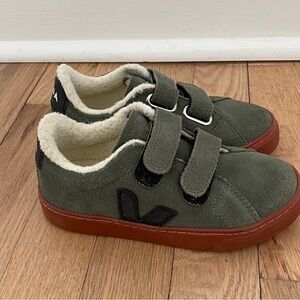 Veja Toddler Esplar Shearling Lined Olive Suede Black Mud Tan Sole Size 12